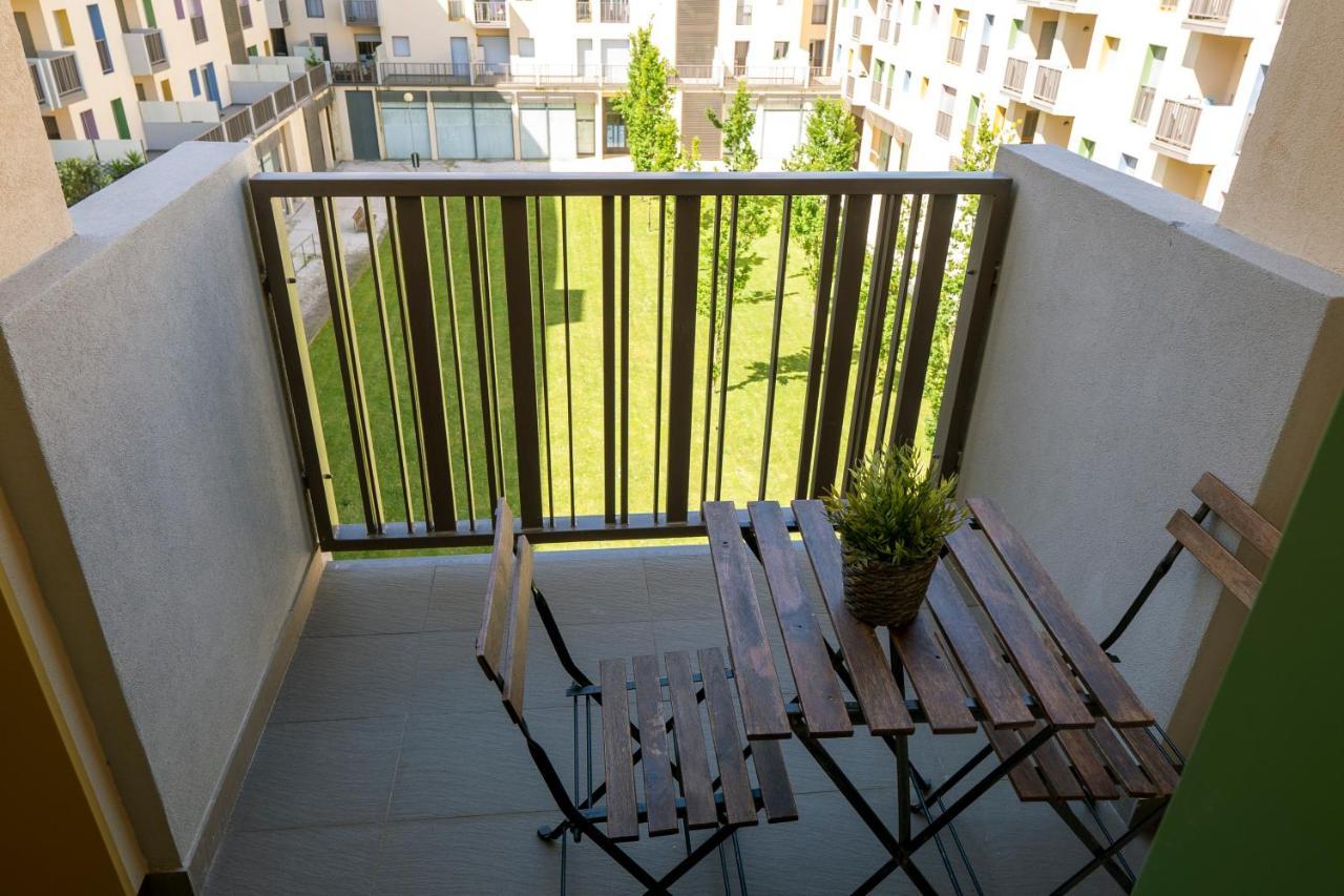 Apartamento Oceanus Park Apartment โปโว เดอ วาร์ซิม ภายนอก รูปภาพ